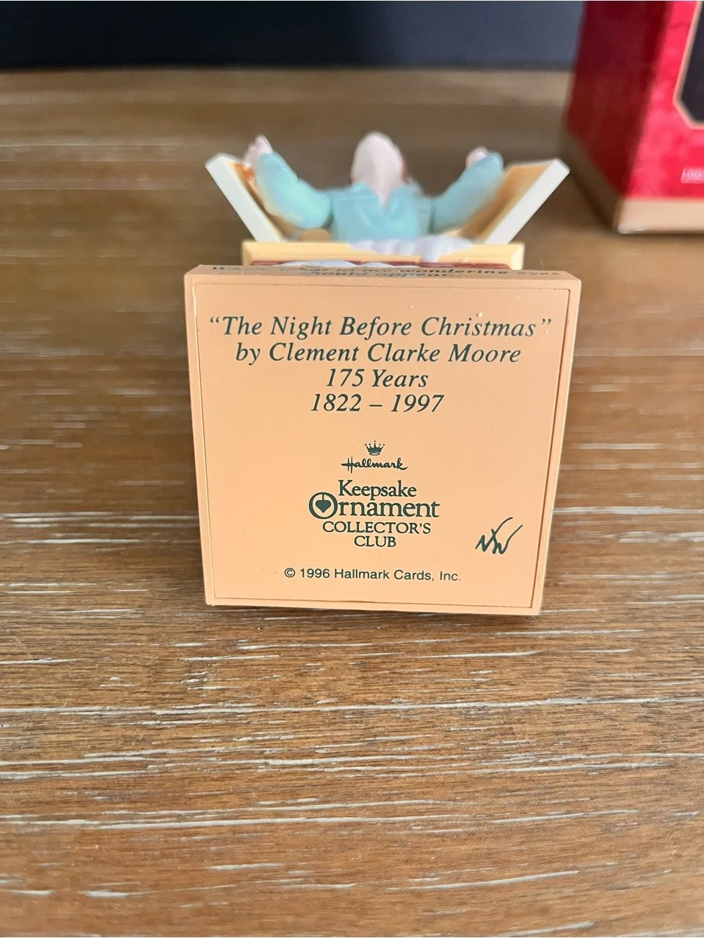 Hallmark 1997 AWAY TO THE WINDOW ‘Twas The Night Before Christmas Ornament